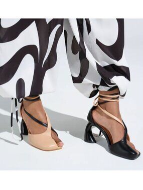 AZALEA WANG Bosendo Ankle Wrap Pump Sandals Size 6 Tan Black NEW